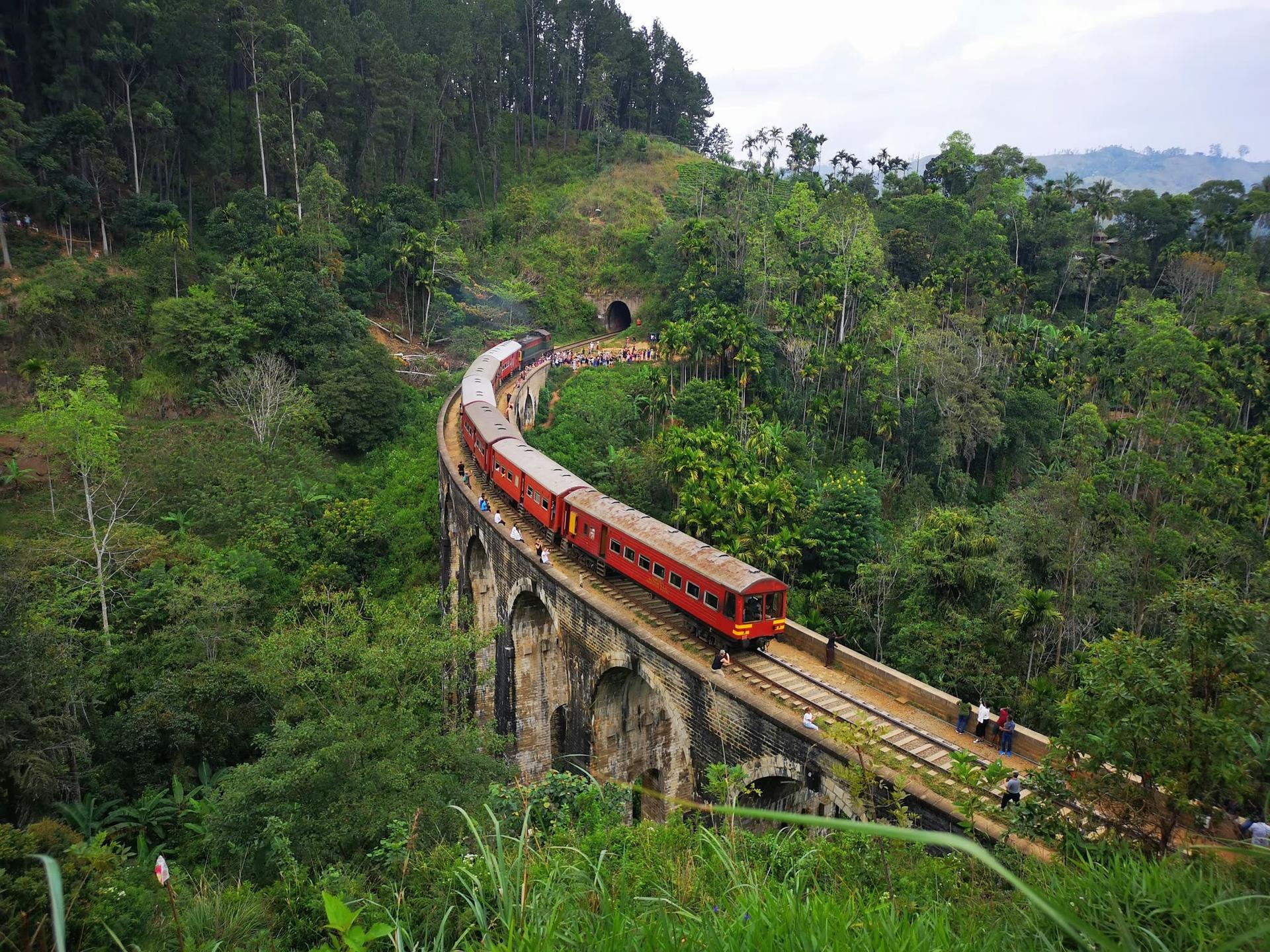 Red Train on Nine Arches Bridge