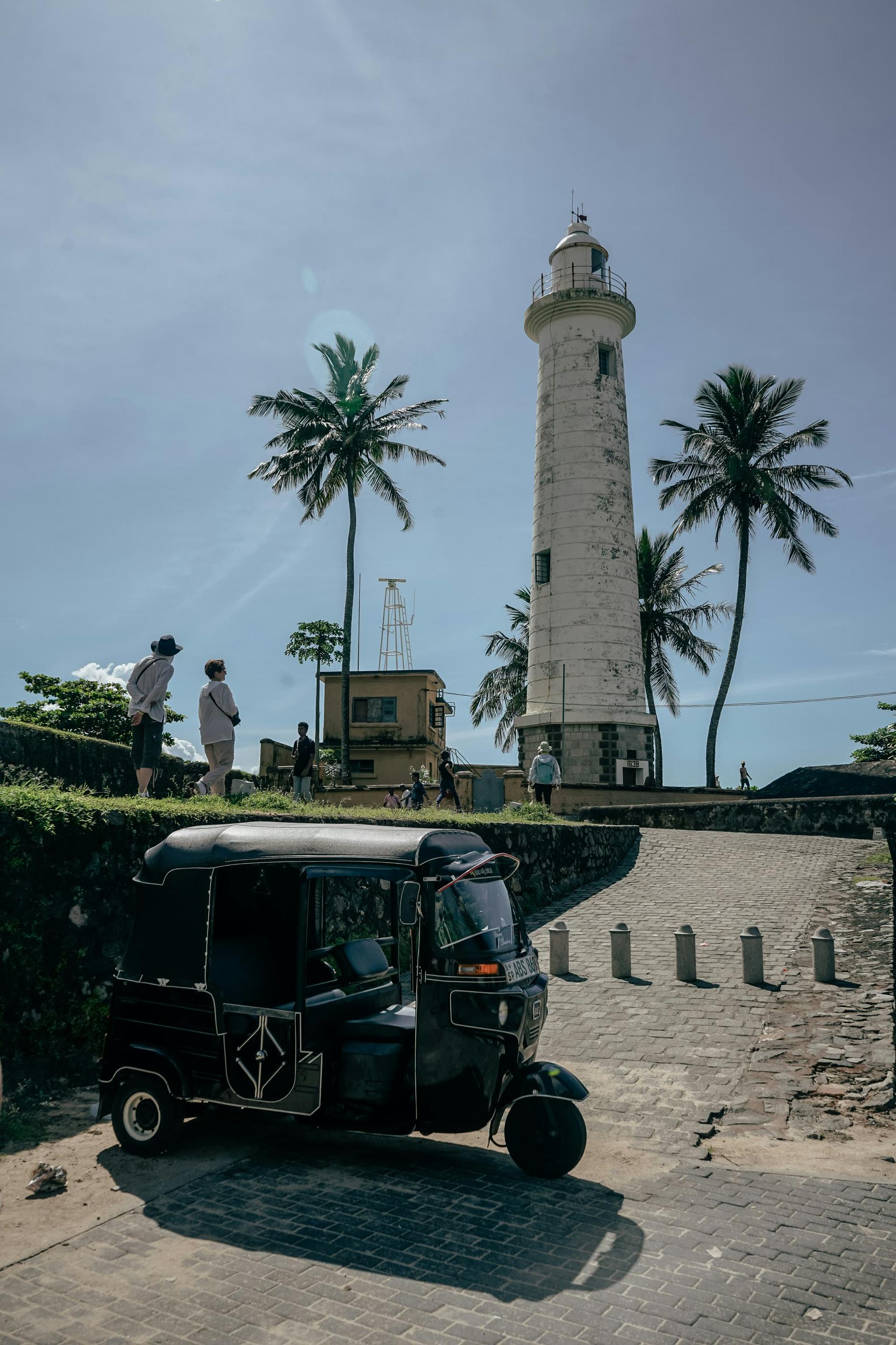 Galle Lighthouse and Tuk Tuk